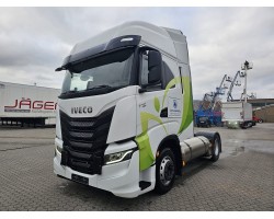 Поступление IVECO S-Way