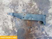 Кронштейн переднего бампера левый