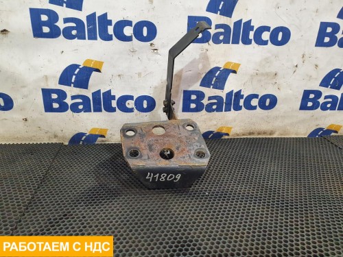 Кронштейн крепления заднего стабилизатора правый