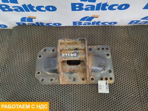 Кронштейн траверсы рамы правый