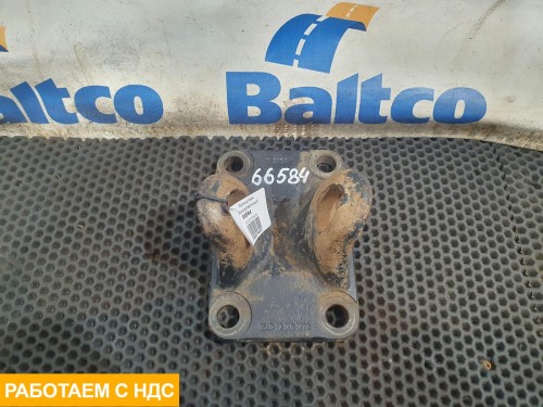 Кронштейн буксировочный