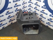 Ящик инструментальный (бардачок) правый