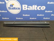 Накладка солнцезащитной шторки правая